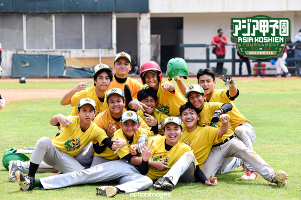 野球少年の写真